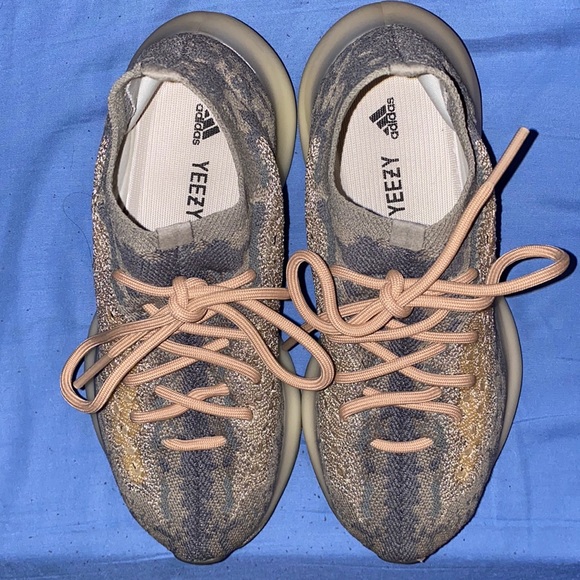 Adidas Yeezy Boost 380 Mist - Picture 5 of 7